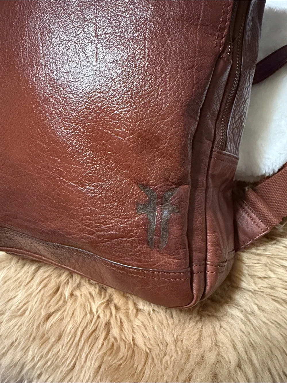 Frye Unisex Laptop Backpack in Brown Leather EUC